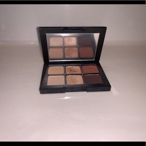 Used Mac eyeshadow pallet